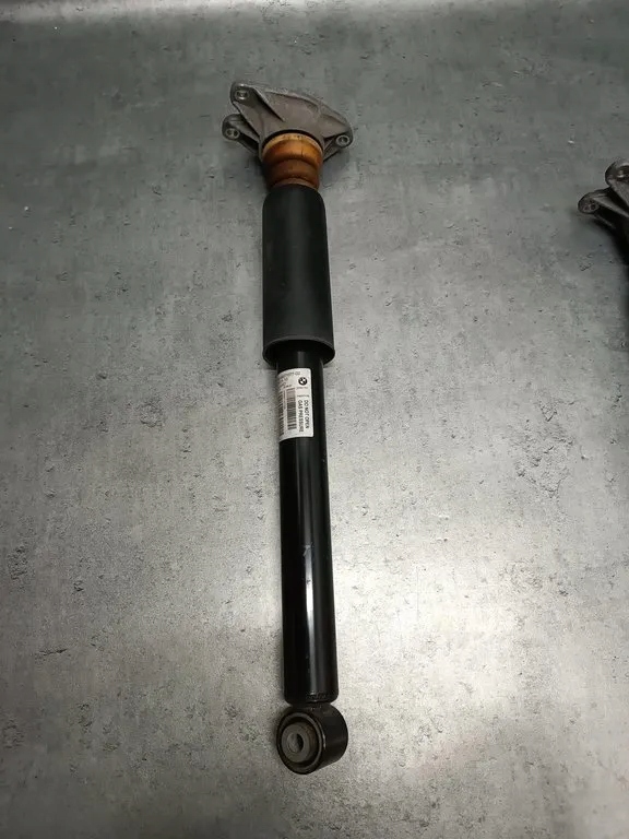 фото №1, Амортизатор задняя bmw 1 f40 2 f44