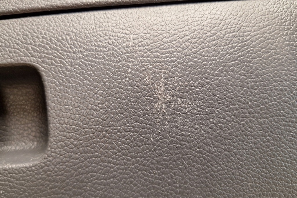 фото №8, Бардачок vw jetta iii 1k2 1k1857097c 1.6l бензиновый 75kw 2008