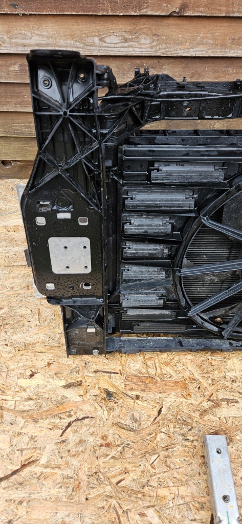 Ремінь передній підсилювач радіатор вентилятор audi e-tron 4ke в Україні