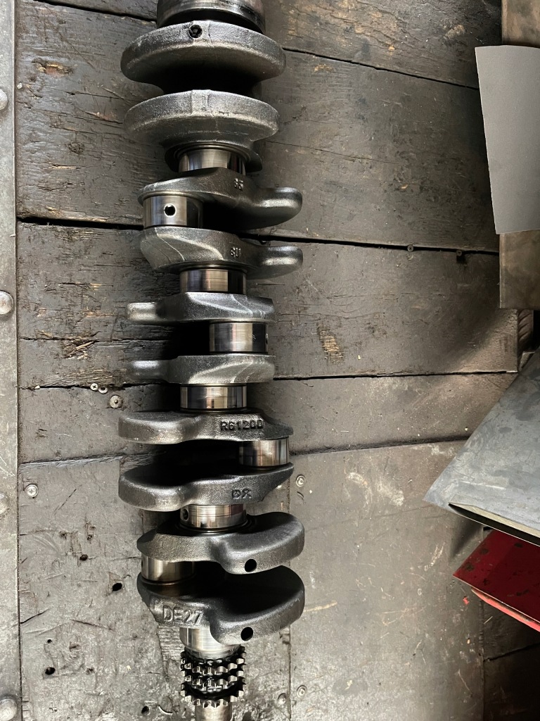 Купити Mercedes sprinter 903 2,7cdi a612 wał колінчастий