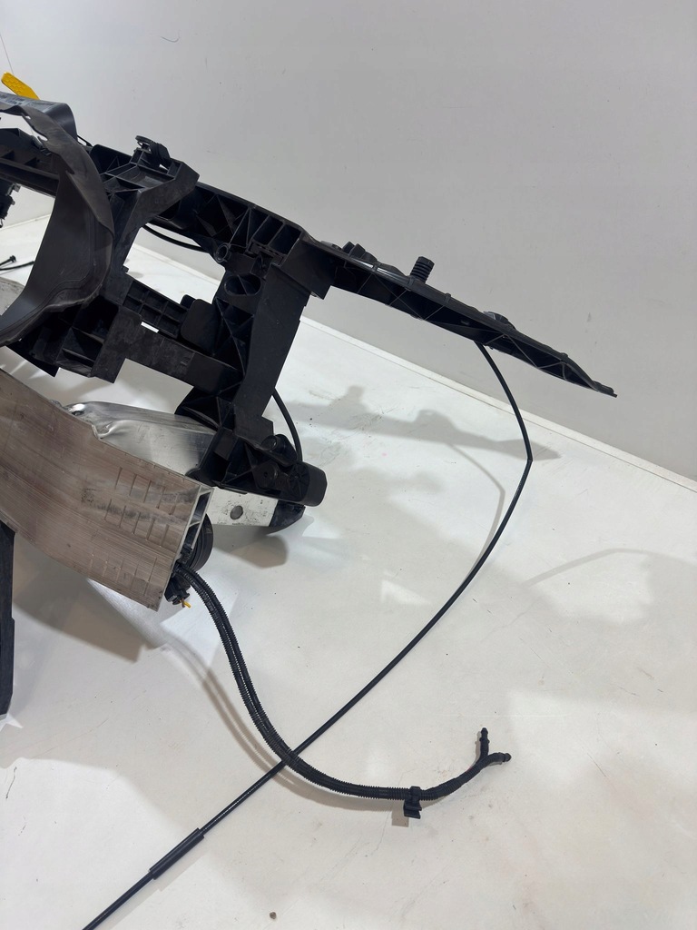 фото №11, Pas pzredni kompletny радиатор mercedes gla h247 45 amg jan poznań