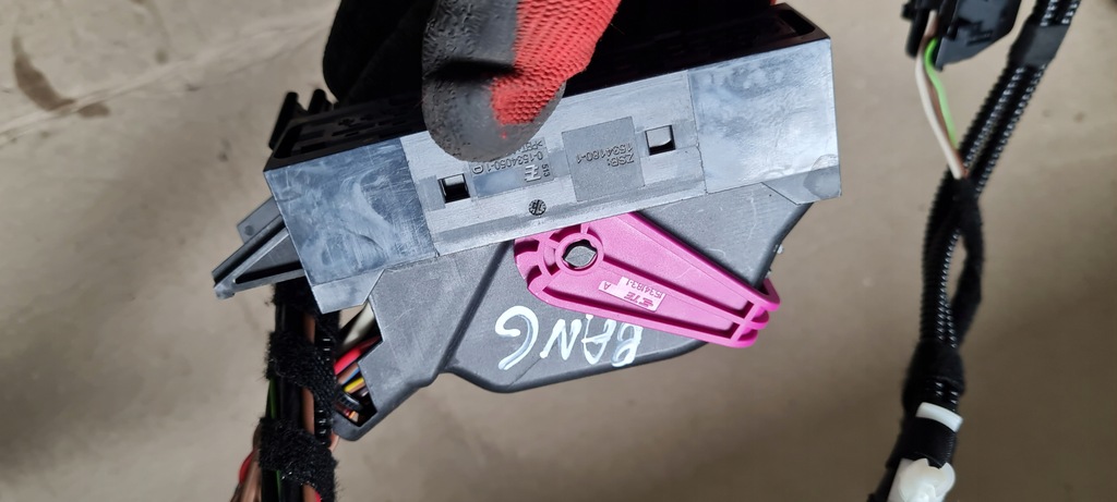 фото №9, S4 b8 lift a4 штекер електропроводка колодка підсилювача bang olufsen