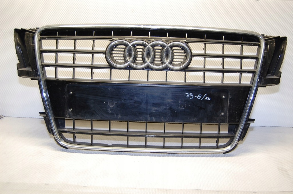 Купити Audi a5 2007-2012 решітка  8t0853651e