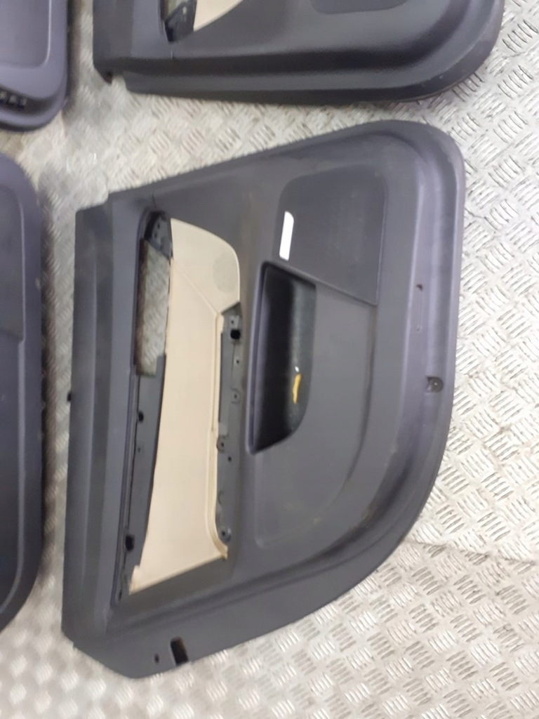 фото №5, Сидіння заднє сидіння комплект+ обшивки з шторками audi a6 c6 allroad 3.0 tdi