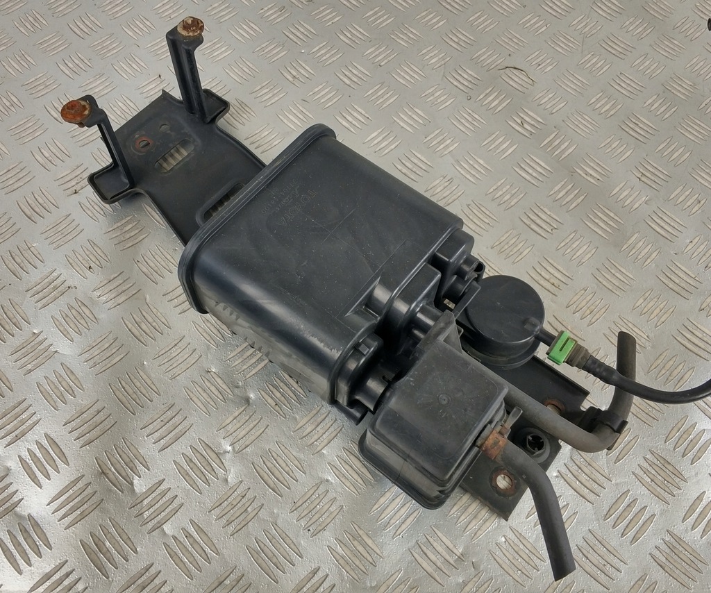 фото №1, Фильтр угольный lexus rx iii 3 350 450 h 2009-2015r