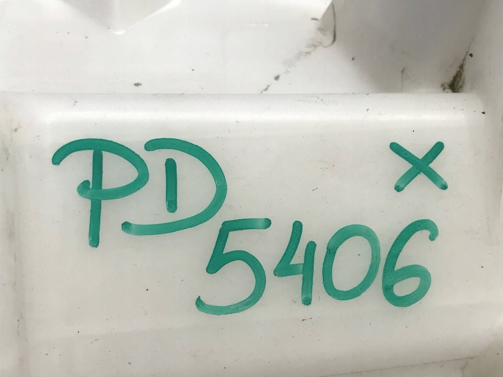 фото №8, Kia rio 2018 бак жидкость do омывателя 98610h8000