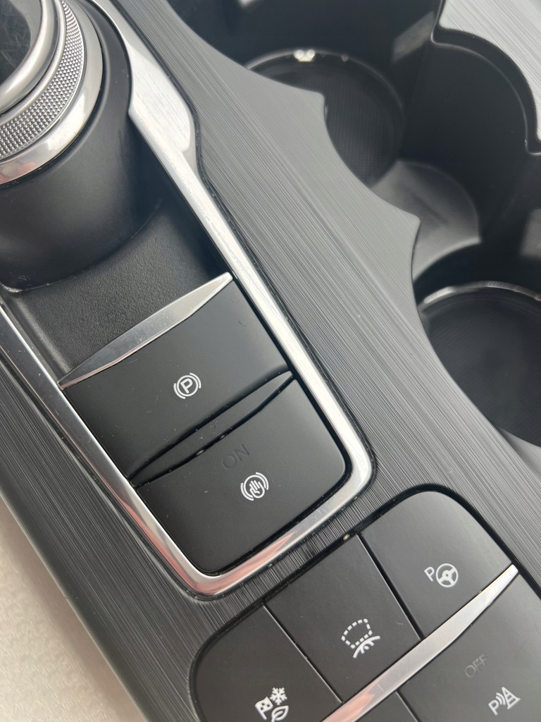 фото №9, Ford kuga тримачі na чашки перемикачі передач 2020-23 lj6b-14e078-ac