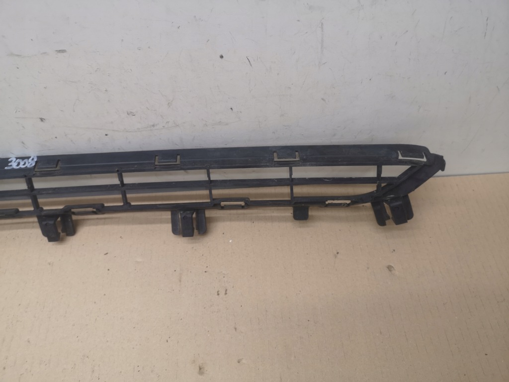 фото №9, Решётка средняя бампер перед peugeot 3008 i lata 09-12 przed lift