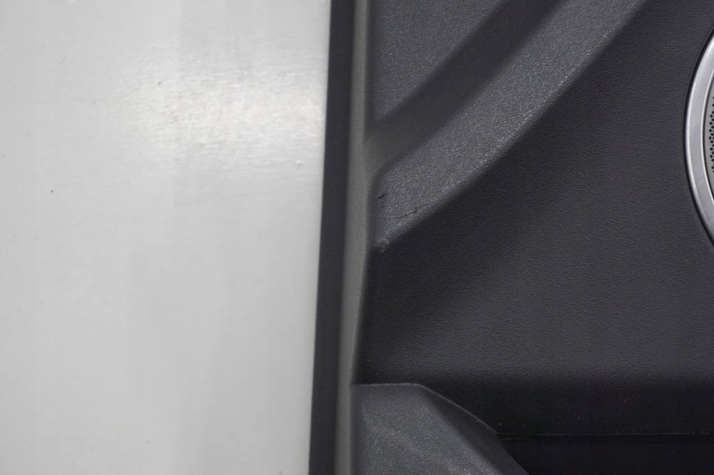 фото №2, Range rover evoque обшивка двері правий перед