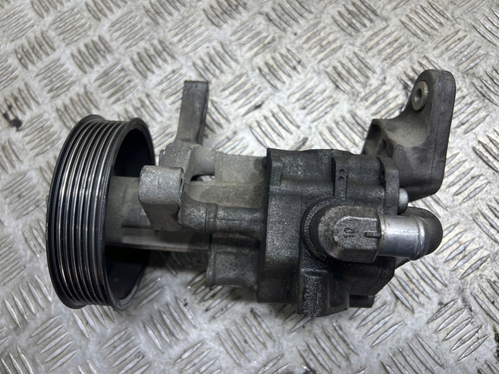 Купить Bmw оригинальный номер 679646203 насос усилителя