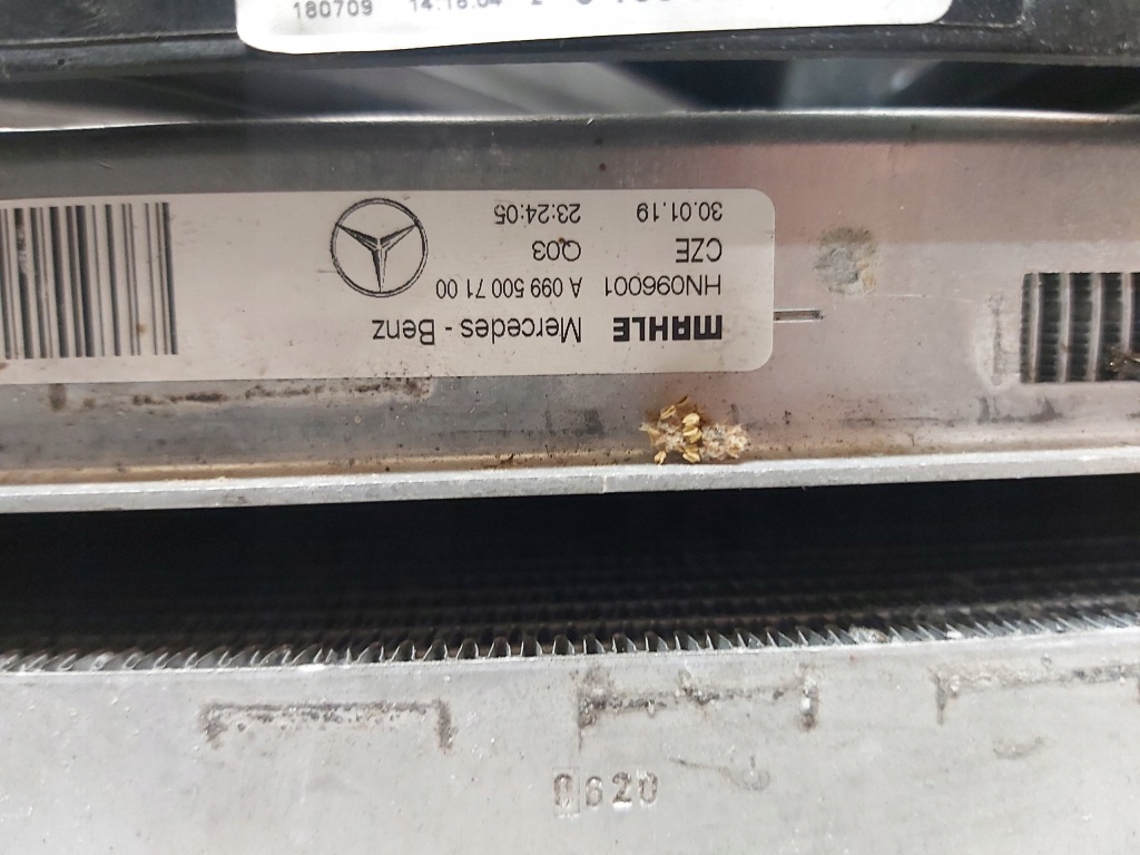 Радиатор воды кондиционер mercedes w205 w213 w257 в Украине