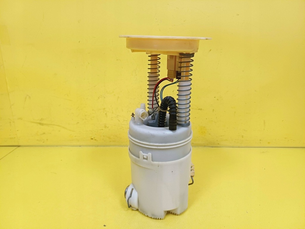 фото №7, Помпа насос пального w бак mercedes w169 1.5b nr113