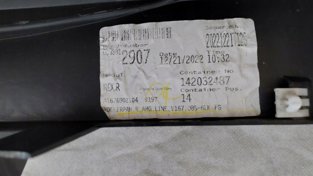 фото №14, Mercedes gle amg w167 amg молдинг порог порог правый