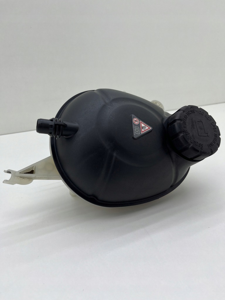 фото №1, Mercedes w205 бак расширительный a2055000049