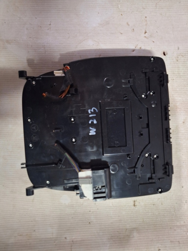 Mercedes w213 kombi лампа стельовий в Україні