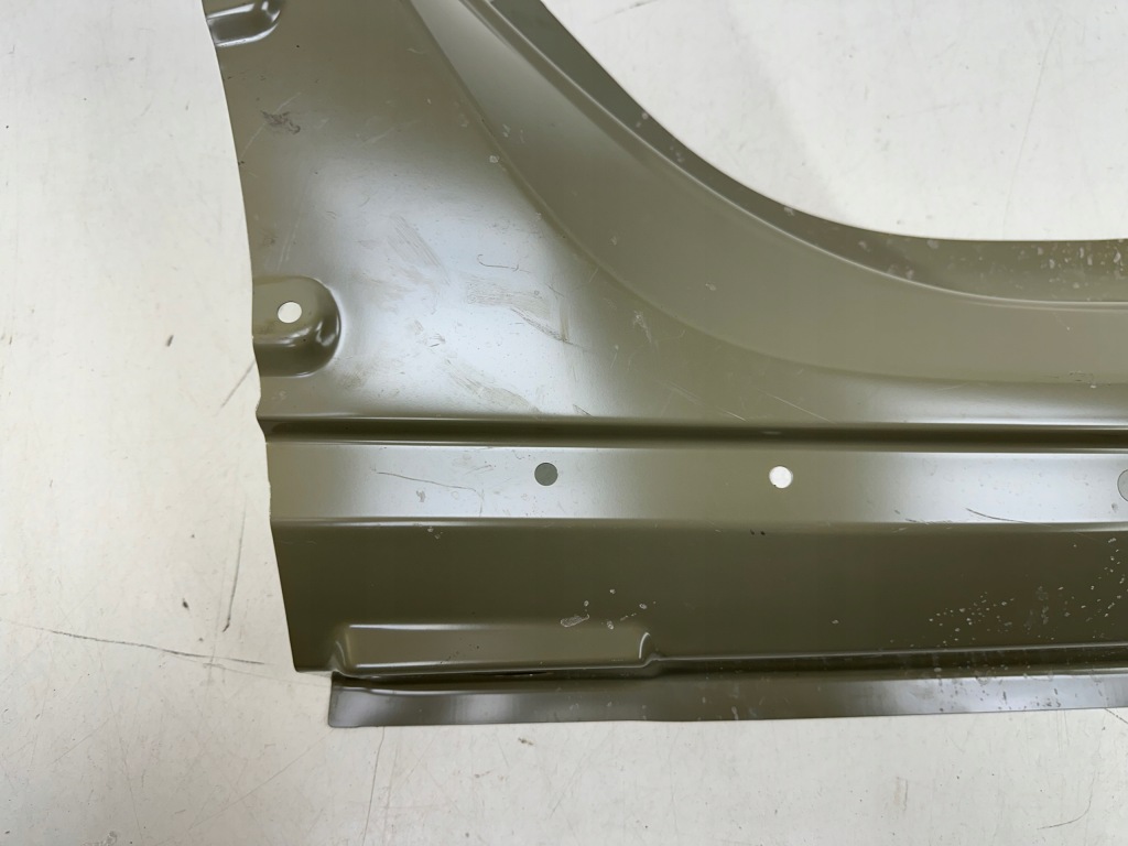 Поріг праві задній tesla model y Доставка