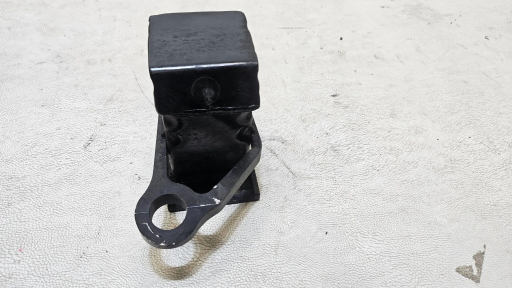 фото №3, Зона деформації відбійник правий audi r8 420807552a