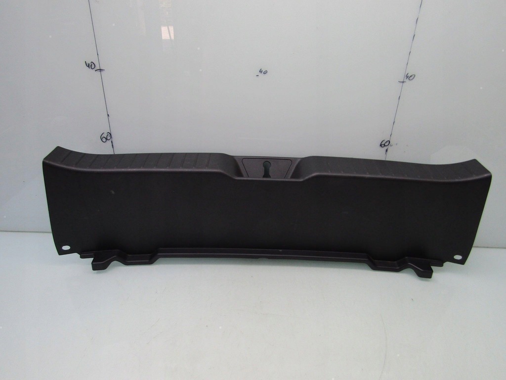 фото №1, Mazda 3 bp iv 19r защита багажника поперечина заднего