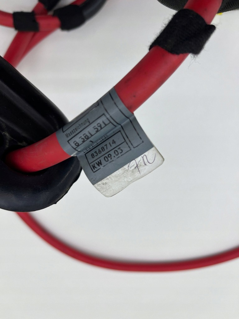 Bmw 3 e46 lci купе клема плюсова акумулятор 8368714 в Україні