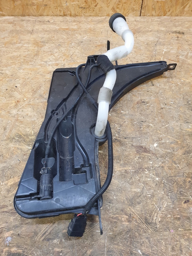 фото №1, Alfa romeo giulia бачок омывателя 50557801