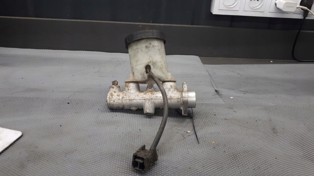 фото №1, Насос гальмівна mazda 121 ii 1.3