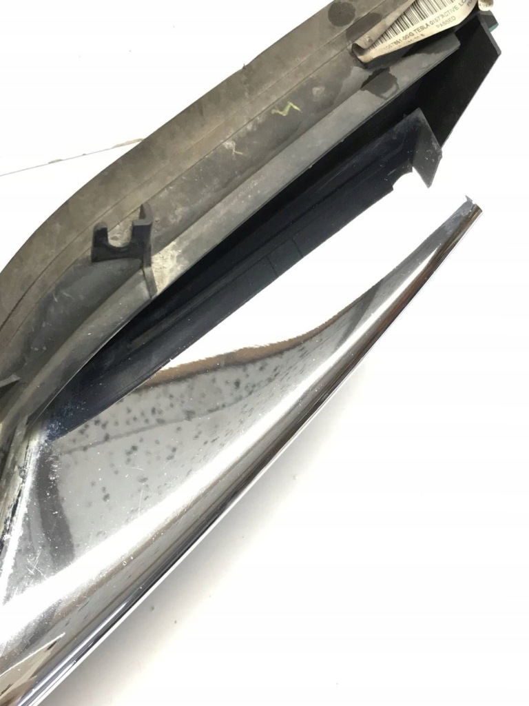 Tesla model s 2016 перед лівий впуск /канал повітря інтеркулер 105785100g в Україні