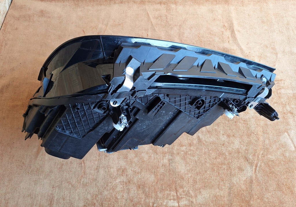 фото №15, Bmw ix i20 m60 лампа права full led 5a3ce92 комплектна