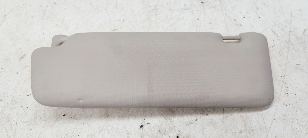 фото №1, Защита солнцезащитная audi a4 b8 a5 8u0857552a ft9