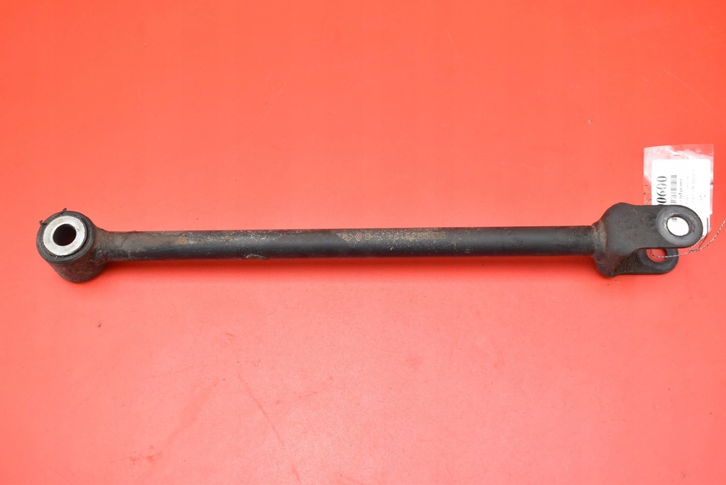 фото №7, Важіль правий задня нижній dacia duster 1 i 1.5 dci 110 km 4x4 lift 13-17