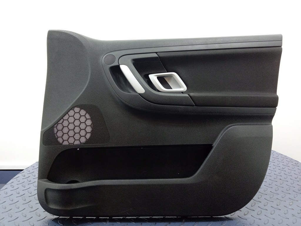 фото №1, Fabia ii 5j обивка дверь перед правая 5j1867006