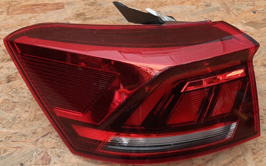 фото №3, Volkswagen t-roc лампа led левая задняя задняя 2ga945095a