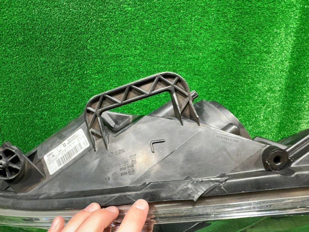 фото №8, Лампа citroen berlingo ii lift 08-12r лівий перед europa 89318031