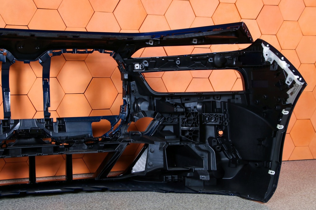 фото №9, Bmw 7 g70 i7 m-pakiet бампер перед usa цвет c3z