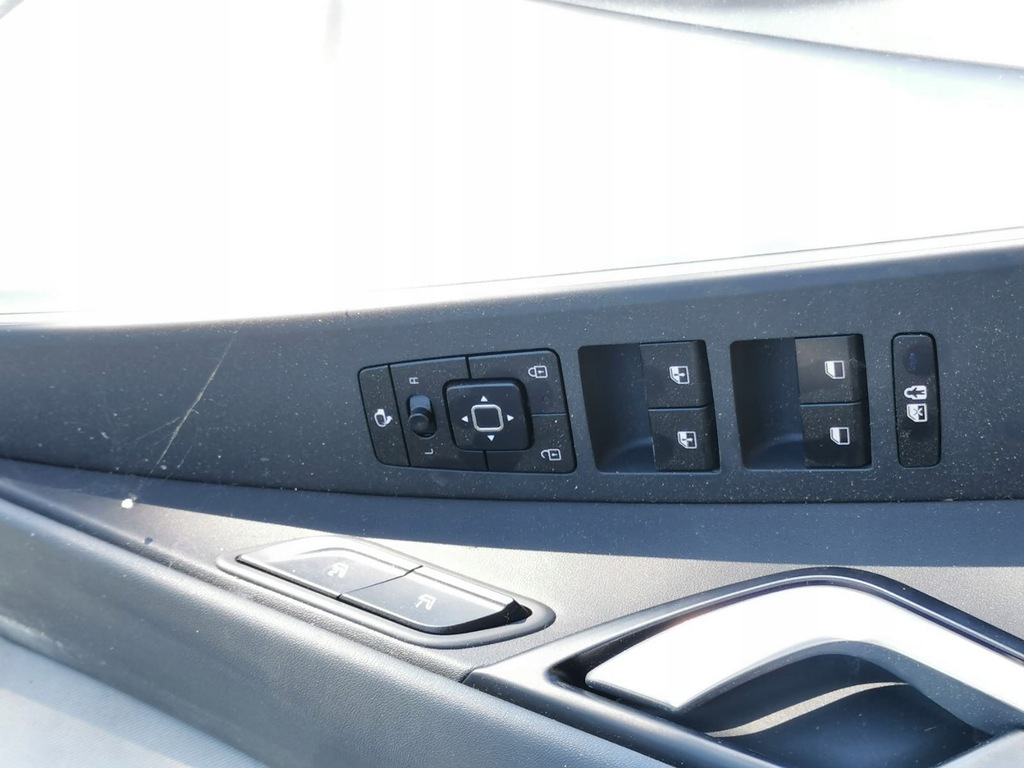 фото №12, Двері оббивка задня перед праве ліва, kia niro ev 2024r.