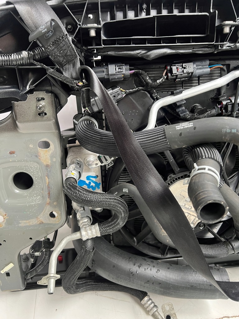 фото №15, Pas передний радиатор ford edge ii przed lift 2.0 tdci