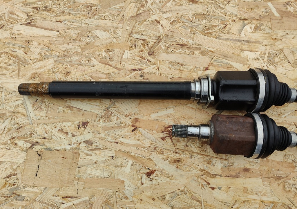 фото №3, Приводной вал półośka правая передняя alfa romeo tonale 505651060