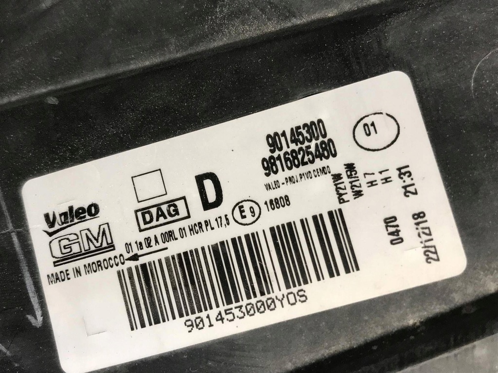 фото №15, Opel combo e 18- лампа правая перед 9816825480