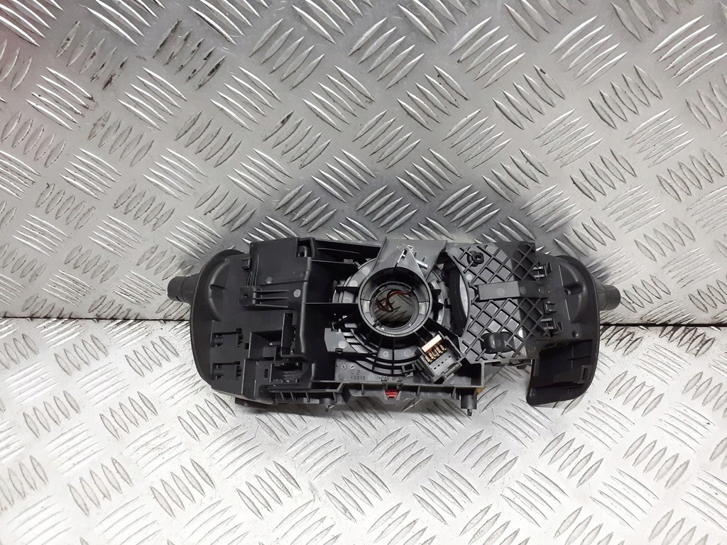 фото №2, Подрулевой переключатель переключатель комбинированный renault clio iii