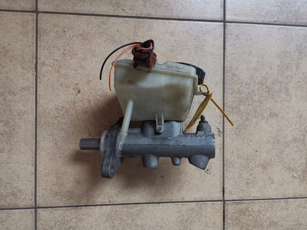 фото №1, Volvo s60 v70 xc70 s80 насос гальмівна dstc