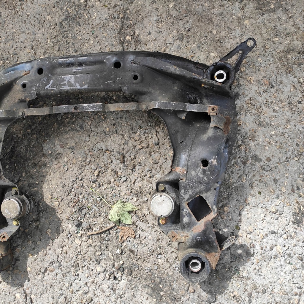 фото №6, Подрамник подрамник подрамник audi a6 c5 fl 2.4b автоматическая коробка передач