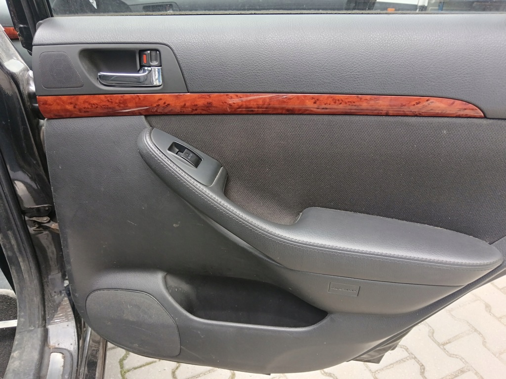 фото №7, Toyota avensis t25 декоры drewnopodobne drewno дверь приборная панель приборная панель kpl