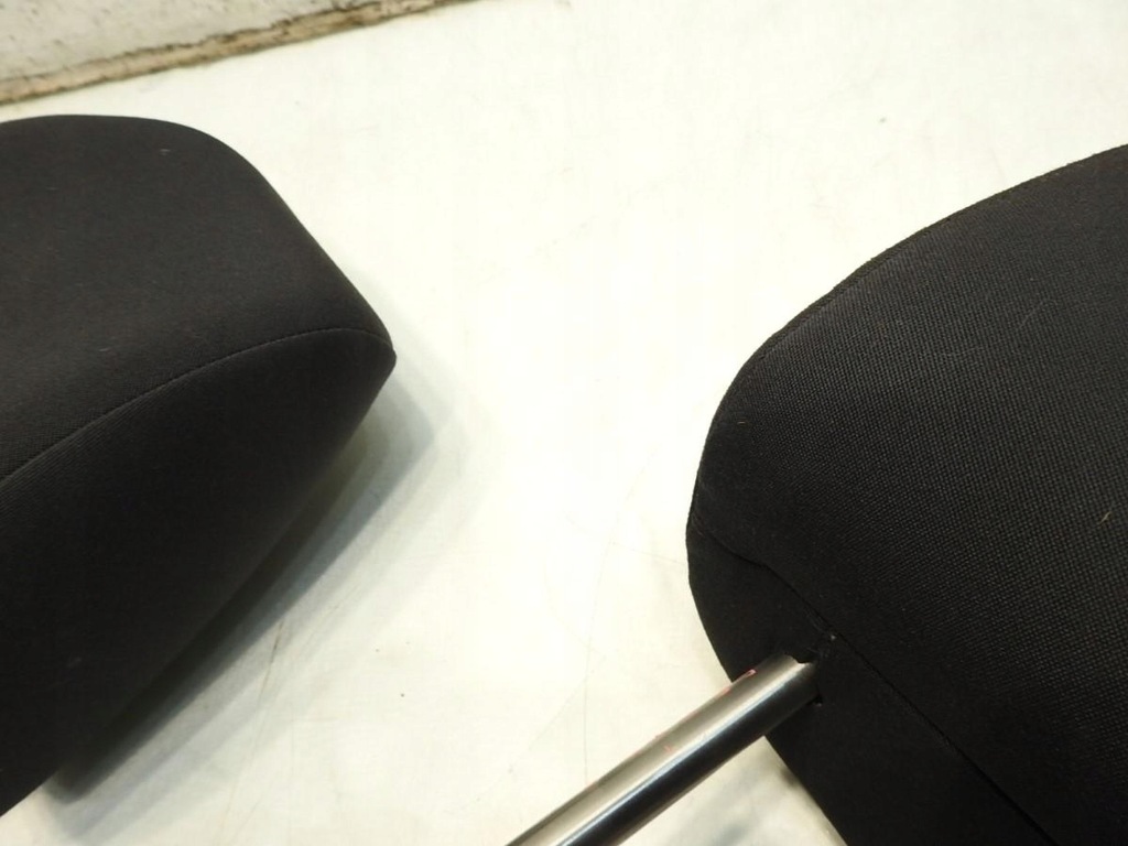 фото №7, Підголівник підголівники перед vw golf vi