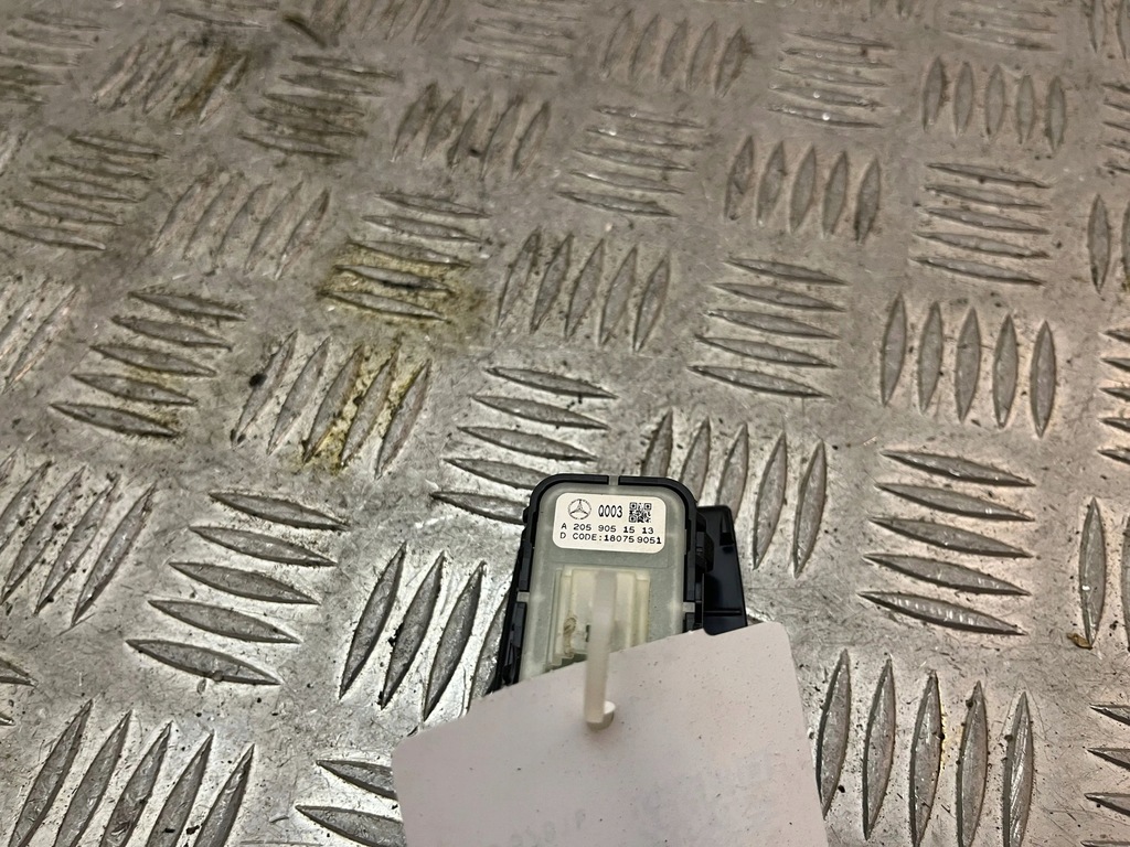 фото №6, Mercedes-benz glc x253 c253 2018 кнопки вікон