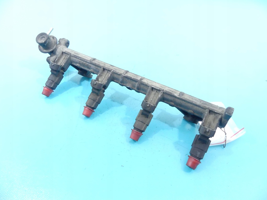 фото №1, 4x форсунка молдинг mitsubishi space star i 1.3