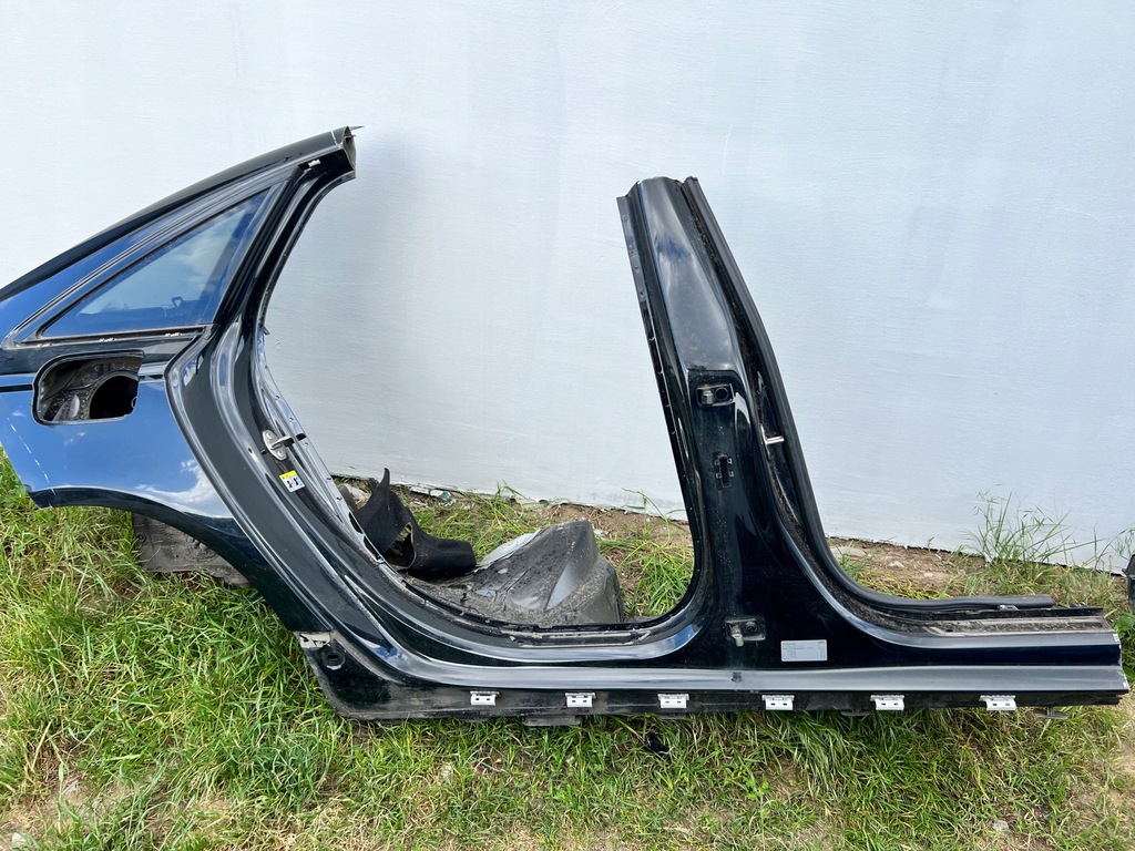 фото №1, Порог блок двигателя правый обшивка audi a6 c7 lift sedan ly9t