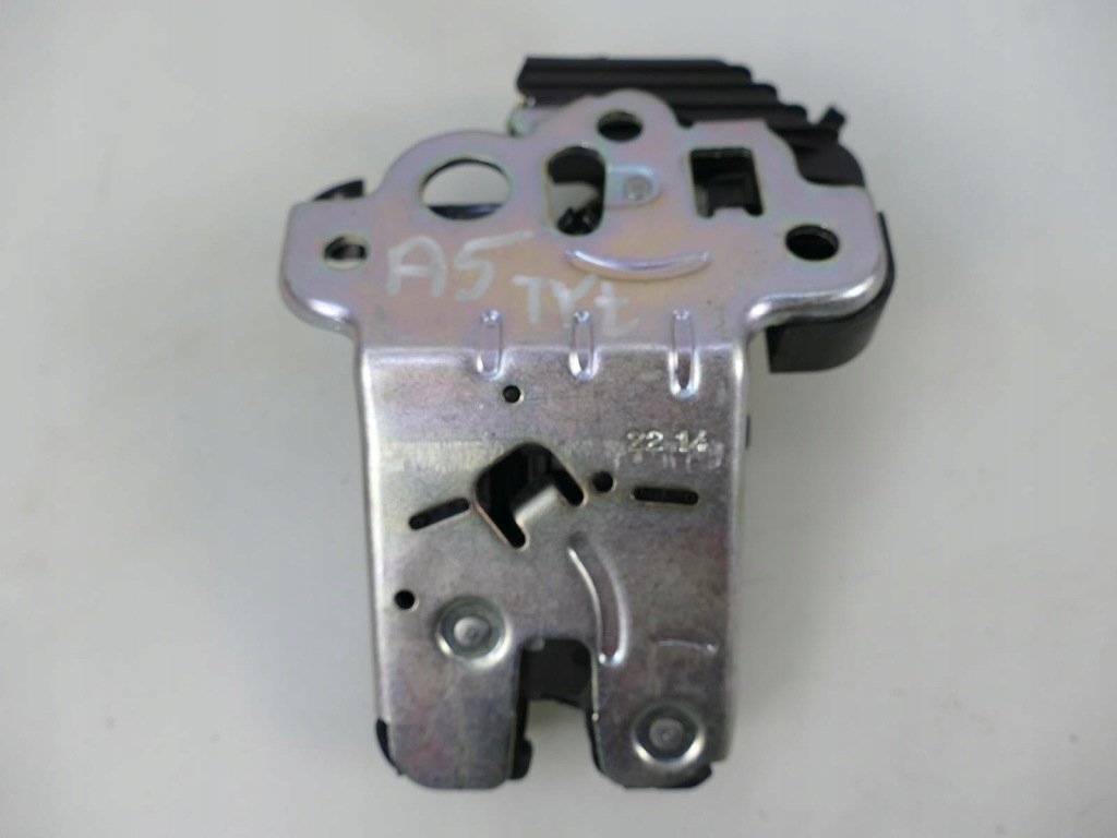 фото №1, Audi a5 8t lift sportback замок крышки багажника a4 b8