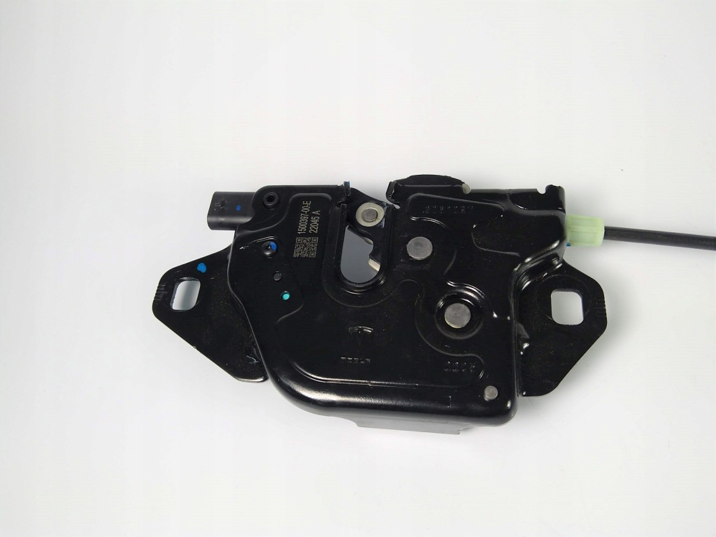 Tesla model 3 замок капот 2021+ Цена