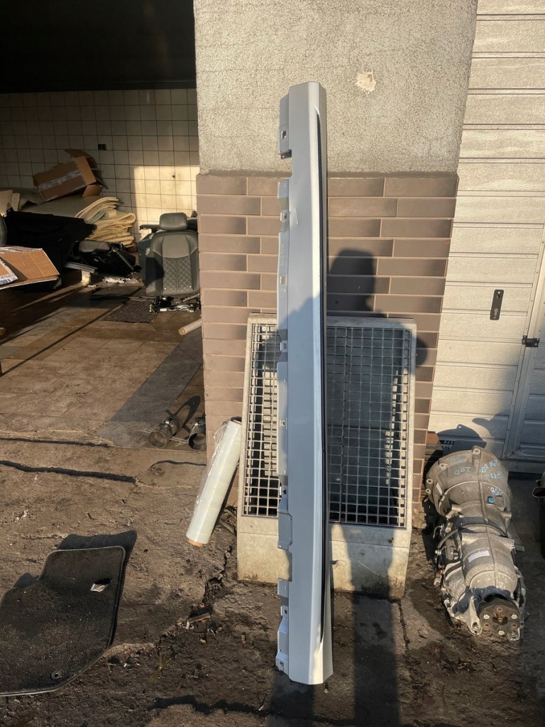 Купити Mercedes cla w118 amg молдинг поріг поріг l a1186909100