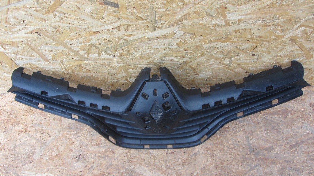 фото №2, Решётка радиатора решётка радиатора бампера перед renault captur