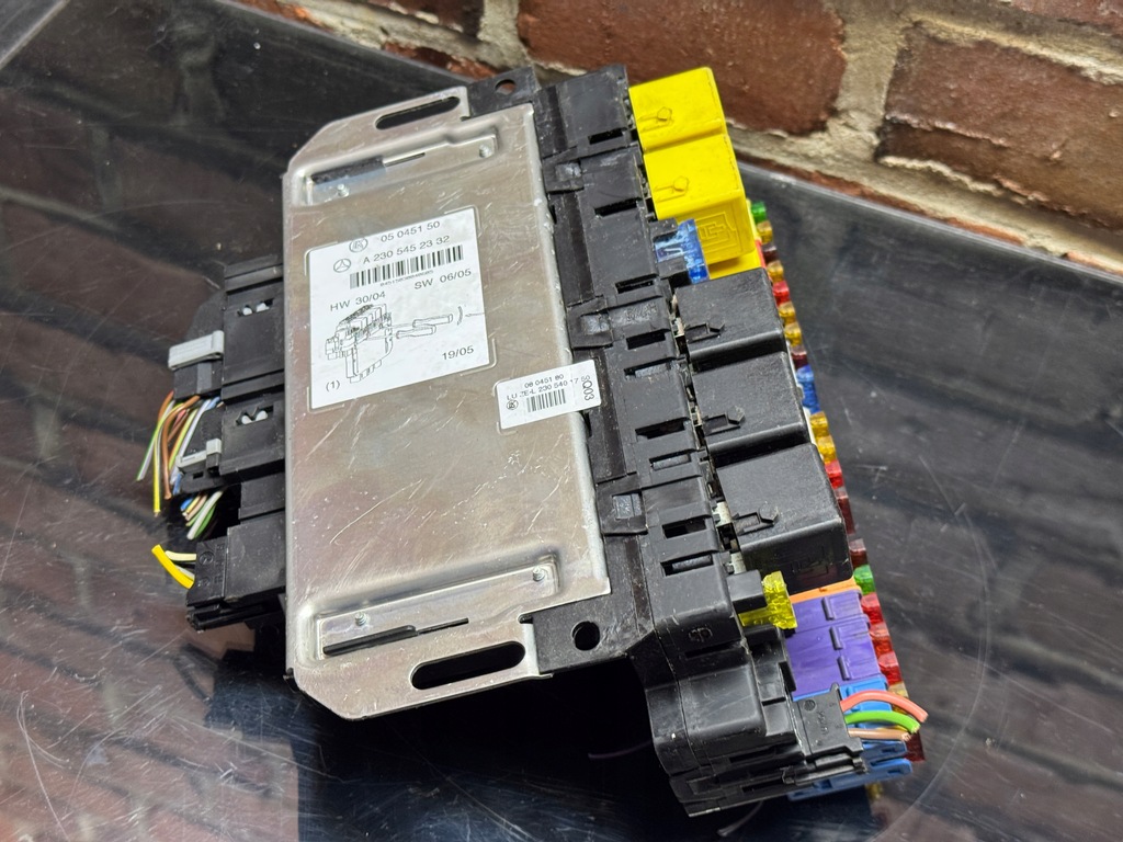 фото №2, Mercedes r230 модуль sam a2305452332